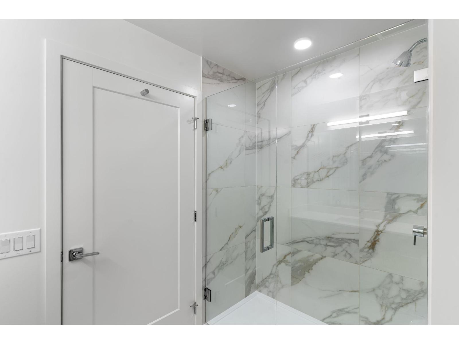 801 20065 85 AVENUE, Langley