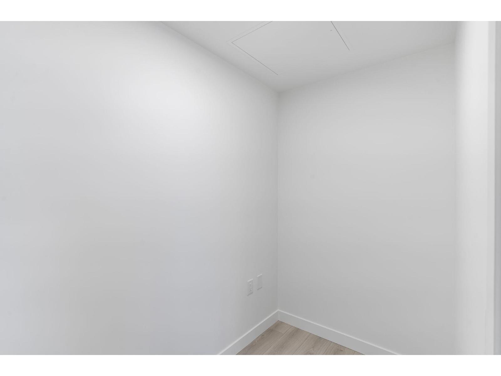 801 20065 85 AVENUE, Langley