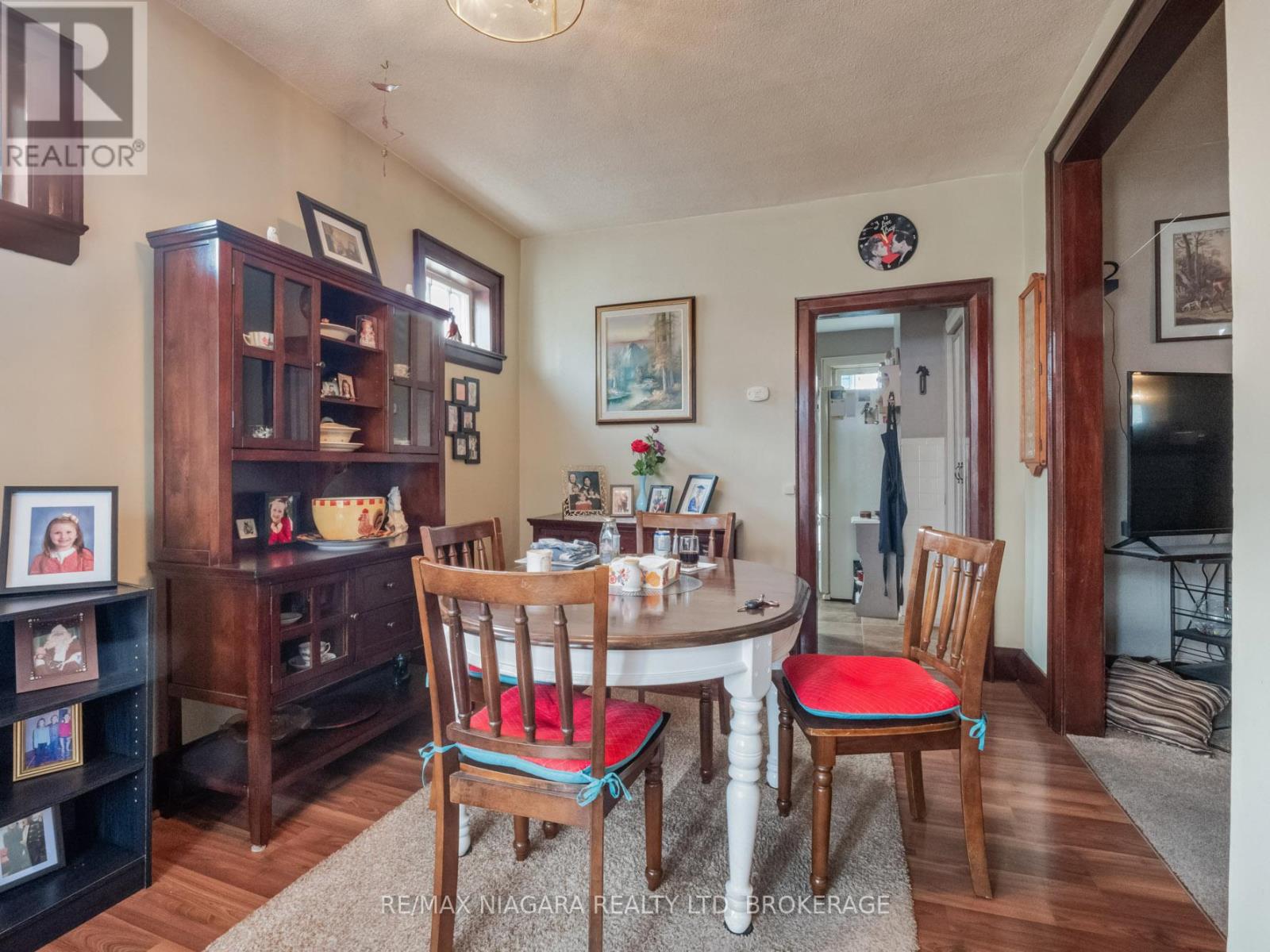 215 PHIPPS STREET - 7