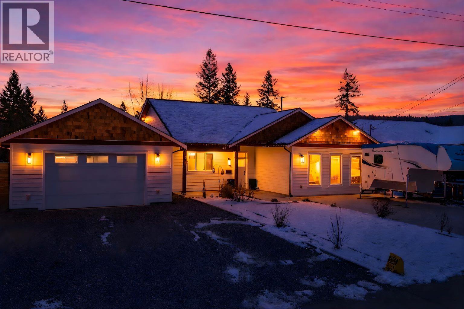 518 ORIOLE Way, Barriere