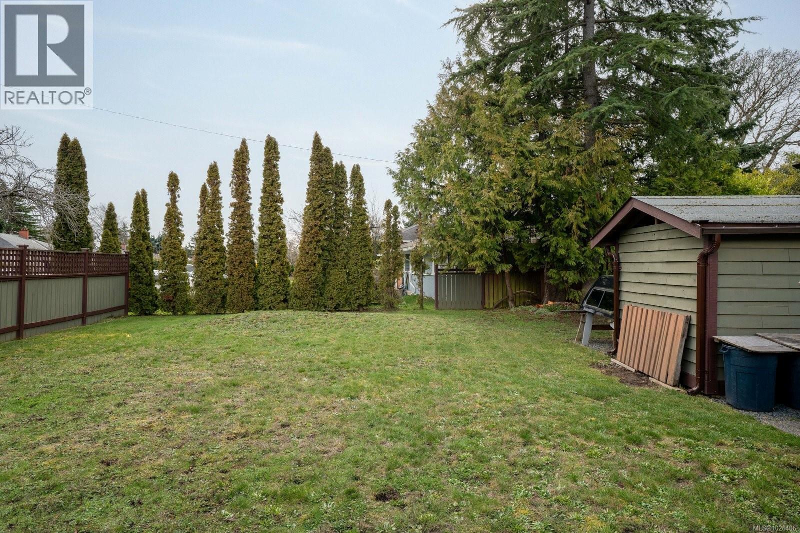  1721 Townley Street, Saanich