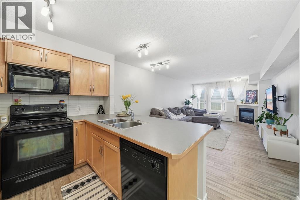 Single Family House for Sale in    Street NE Beddington Heights Calgary 