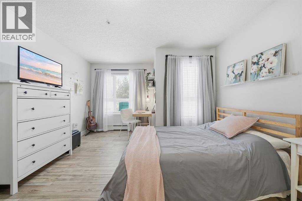 Single Family House for Sale in    Street NE Beddington Heights Calgary 