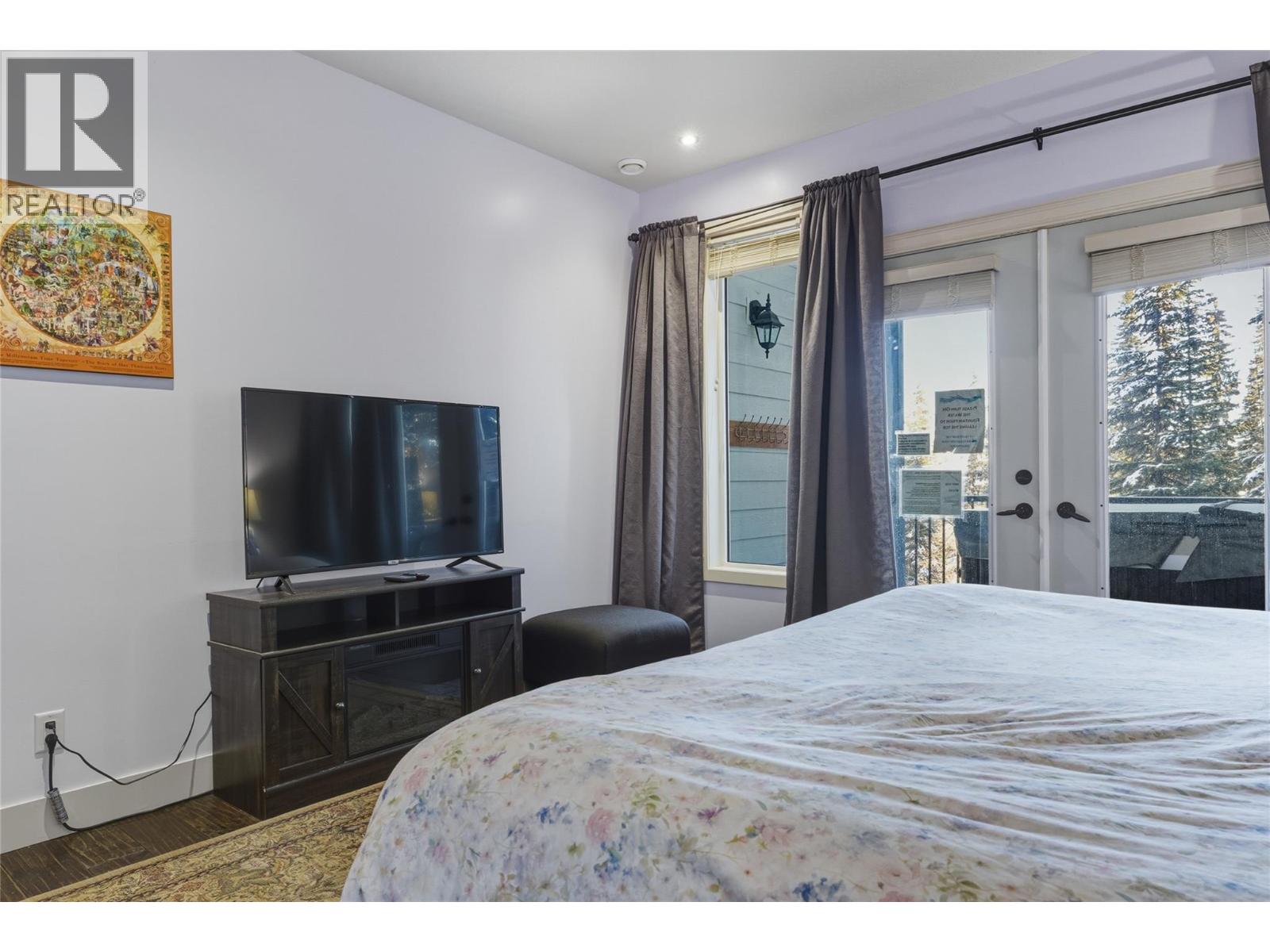 725 Monashee Road, Silver Star