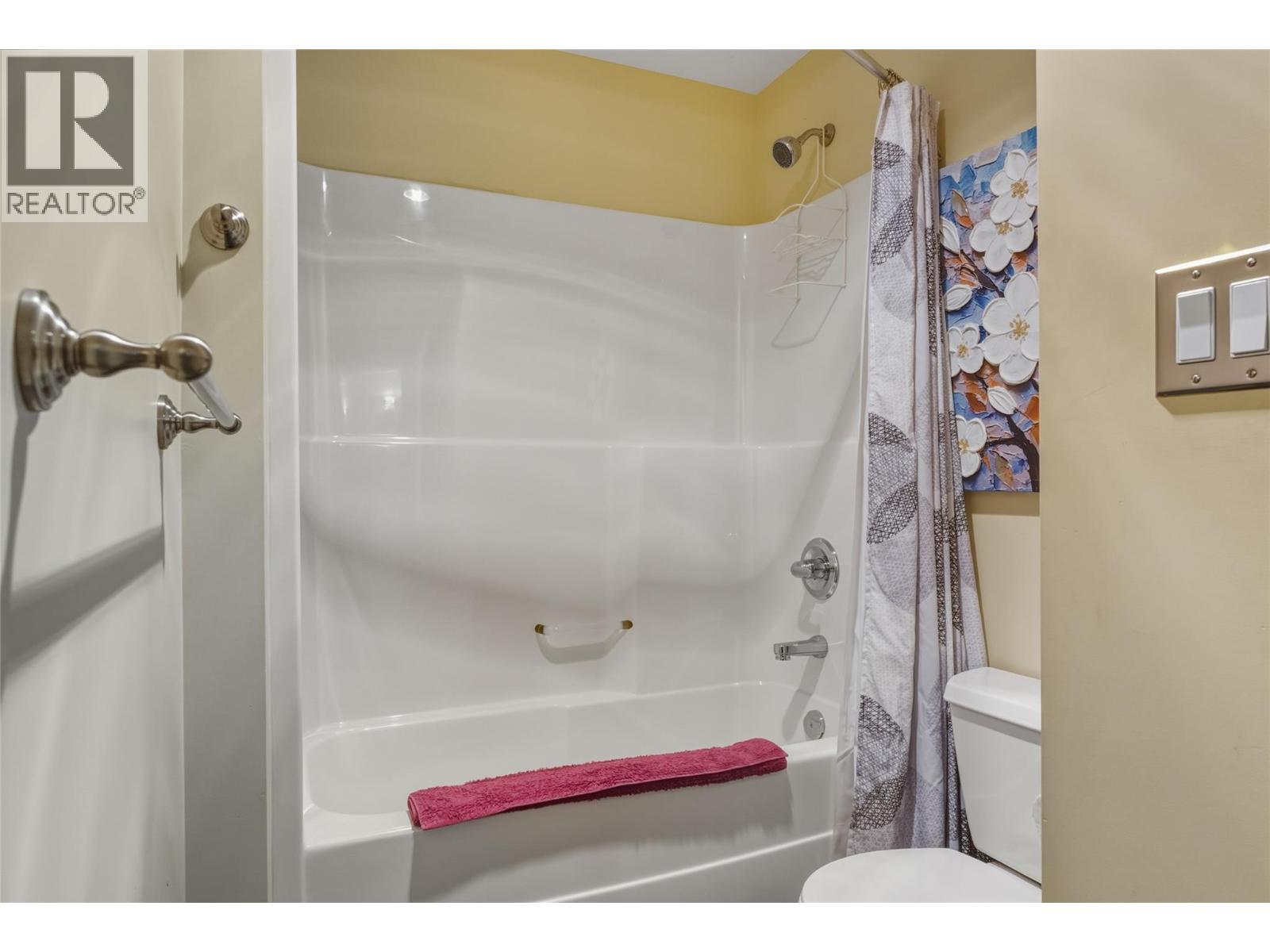 725 Monashee Road - 47