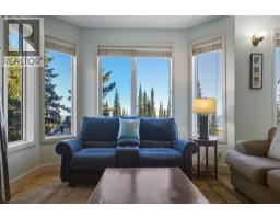 4pc Bathroom - 725 Monashee Road, Silver Star, BC V1B0S5 Photo 9