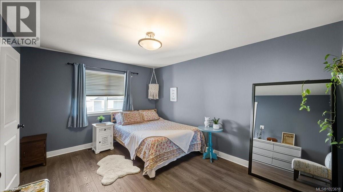 1335 Artesian Crt, Langford