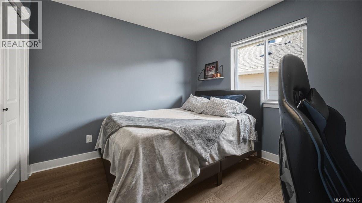 1335 Artesian Crt, Langford