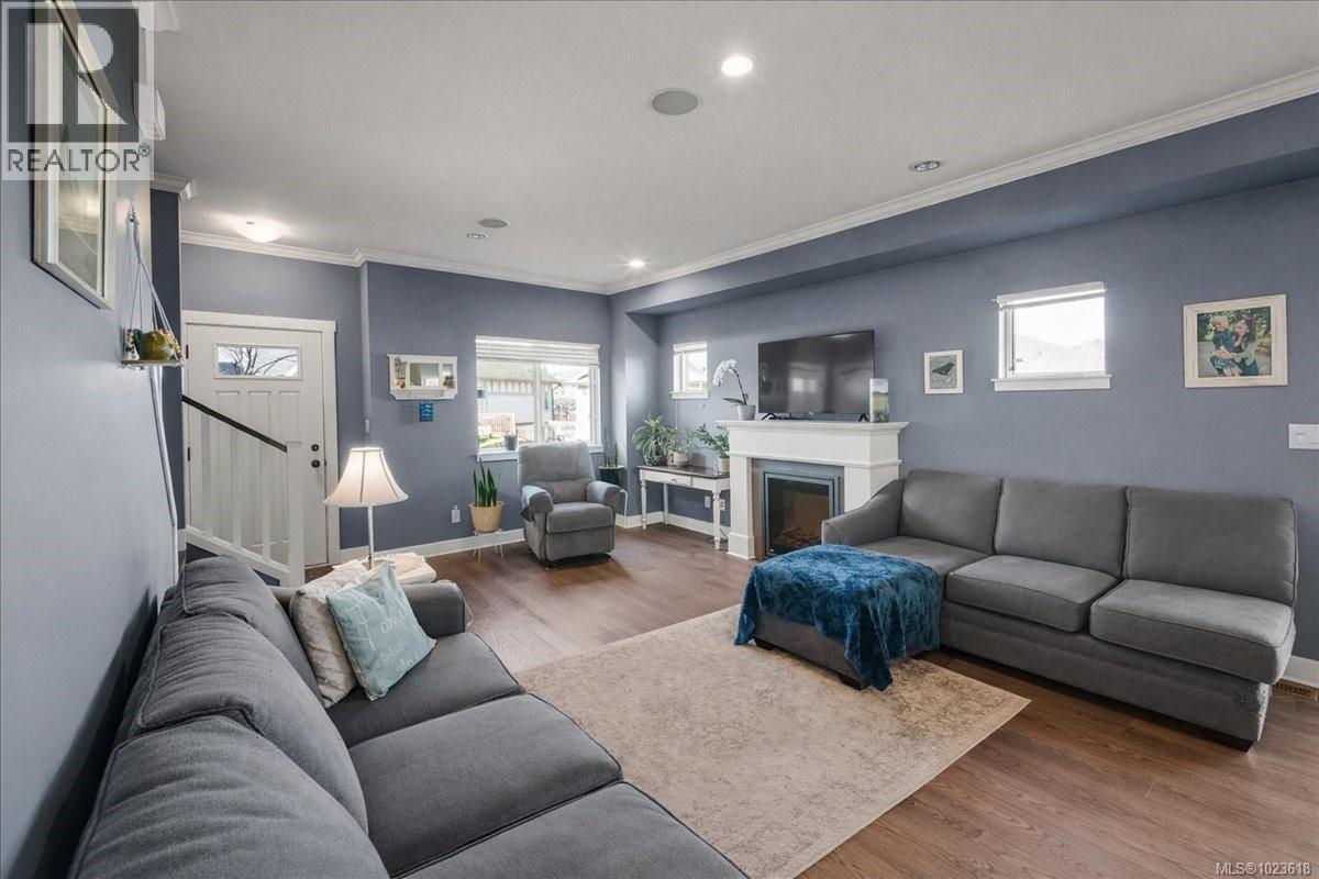 1335 Artesian Crt, Langford