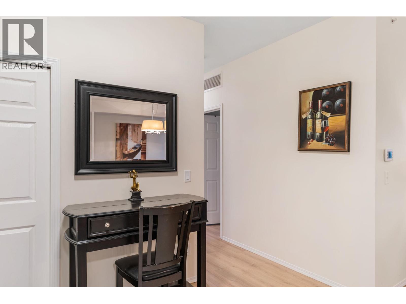 1616 1875 Country Club Drive, Kelowna