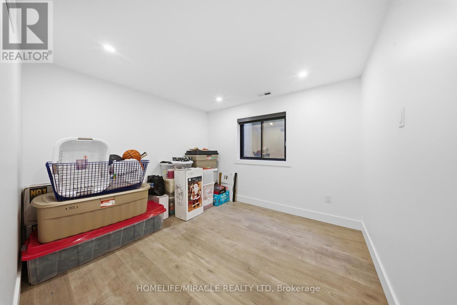 1653 GLENBURNIE ROAD - 33