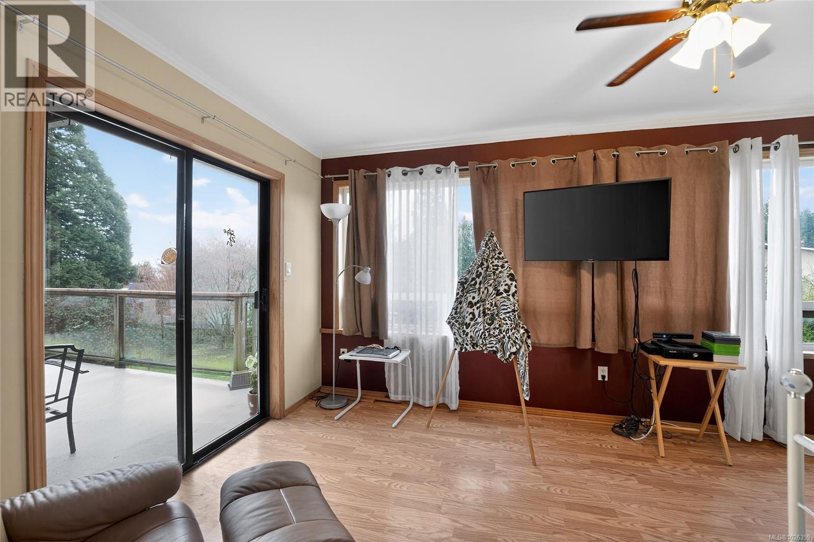 10875 Grandview Rd, Saltair