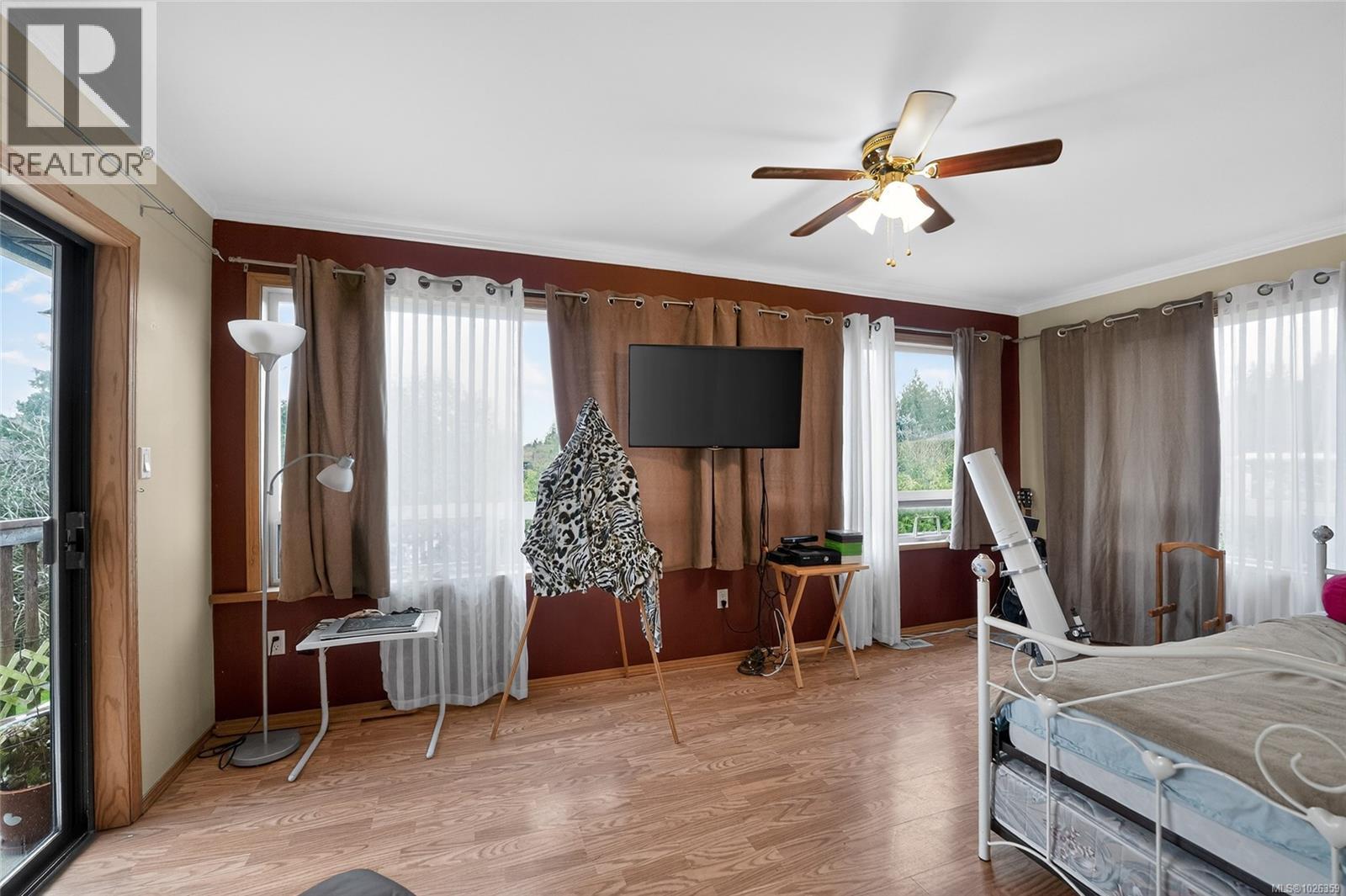 10875 Grandview Rd, Saltair