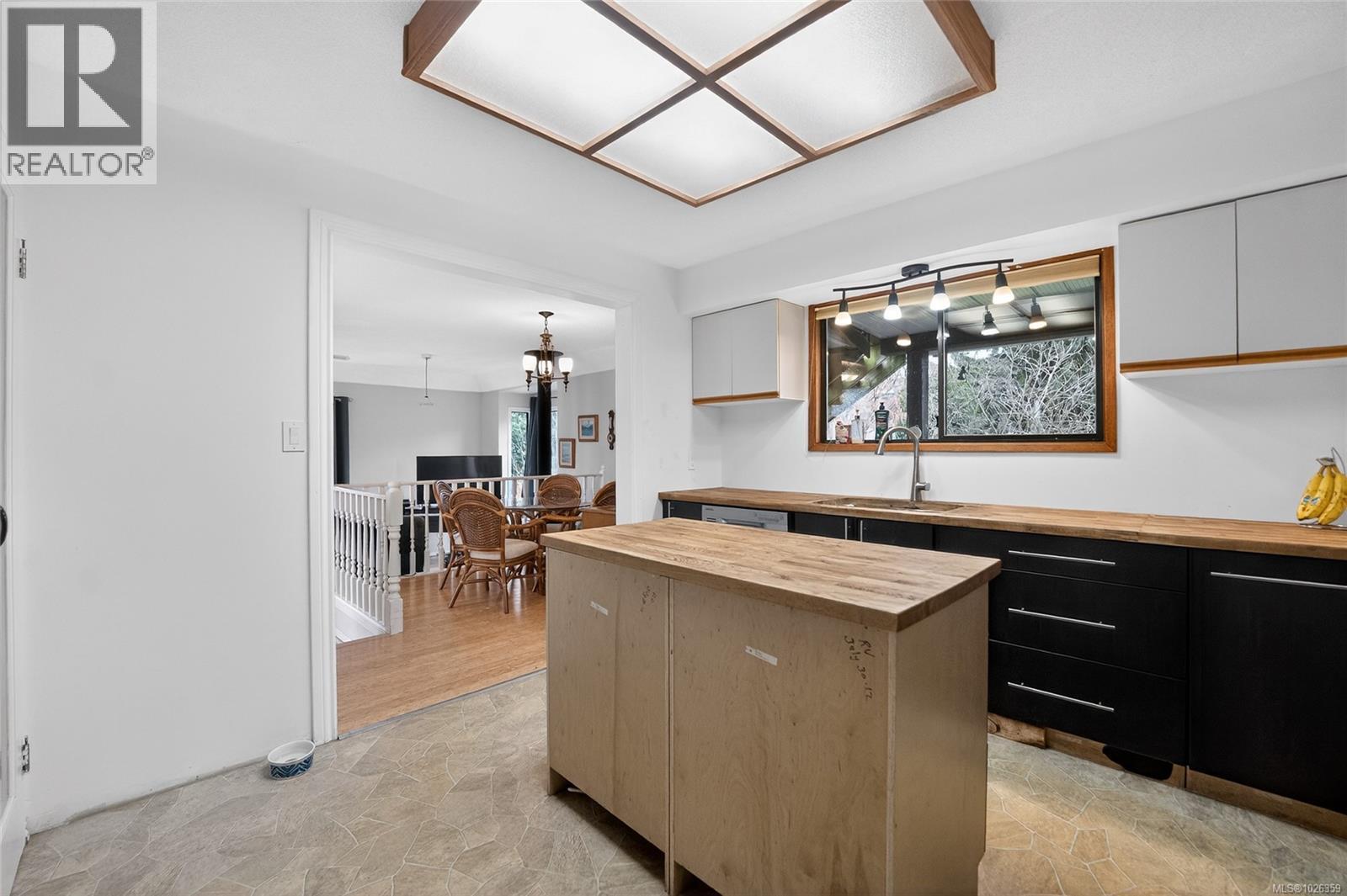 10875 Grandview Rd, Saltair