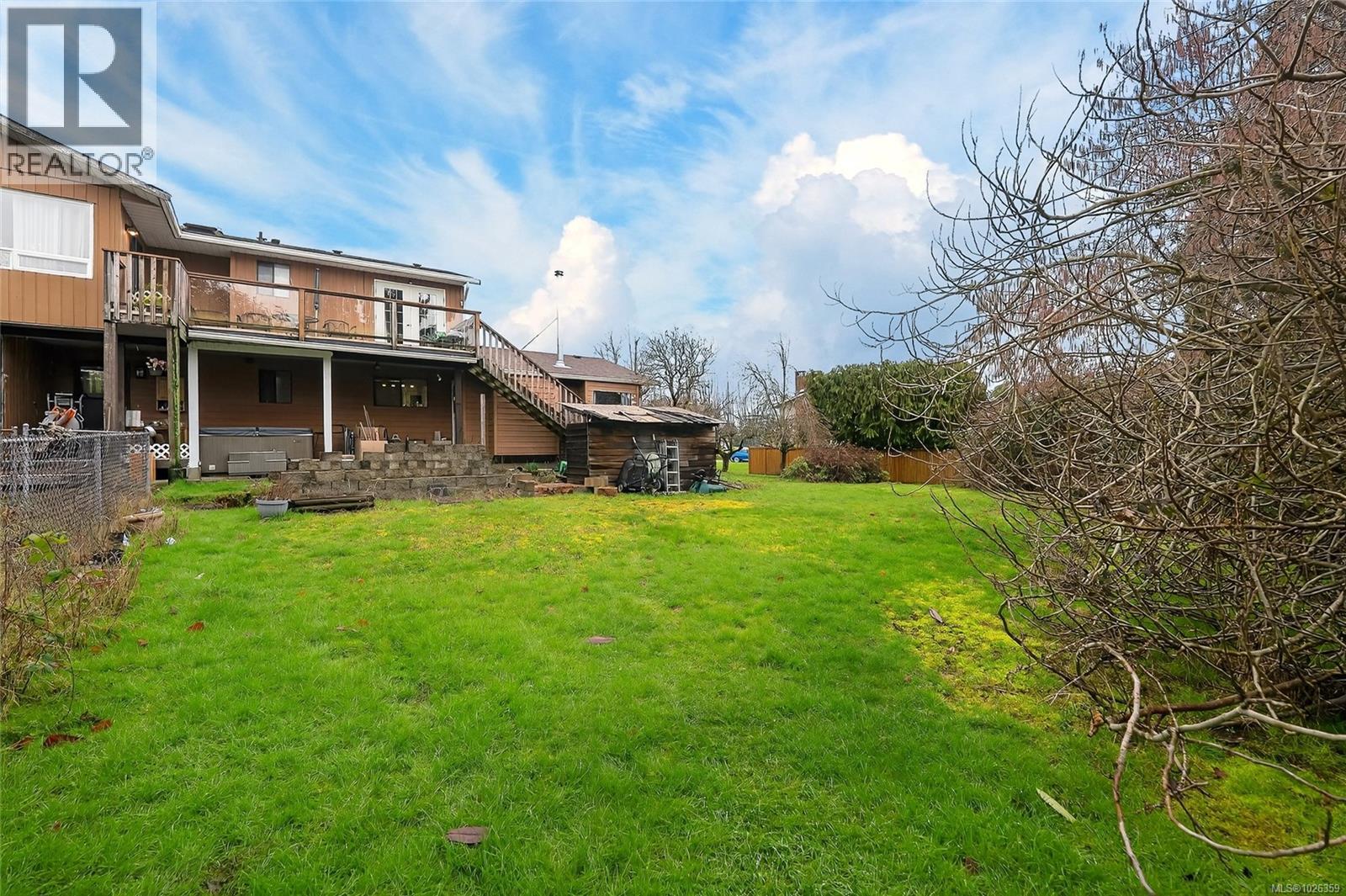 10875 Grandview Rd, Saltair