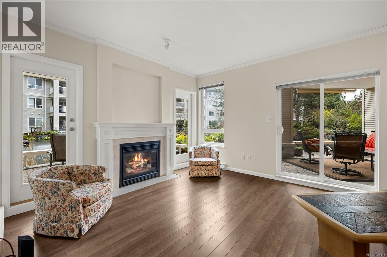 101 5625 Edgewater Lane, Nanaimo