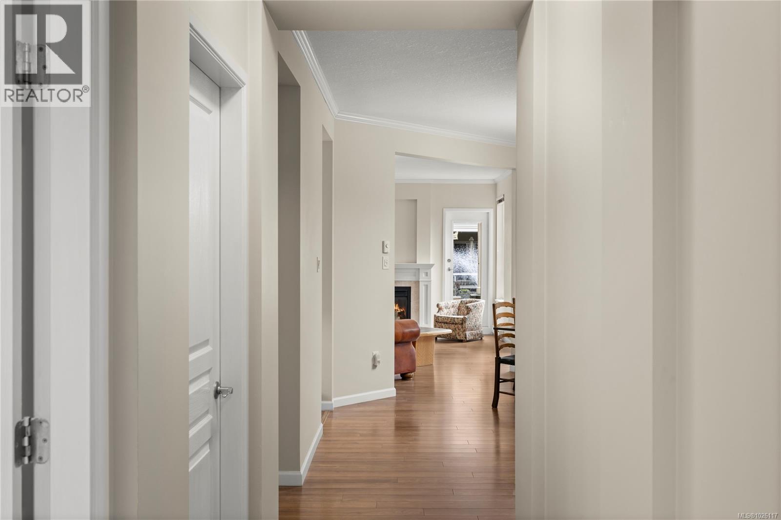 101 5625 Edgewater Lane, Nanaimo