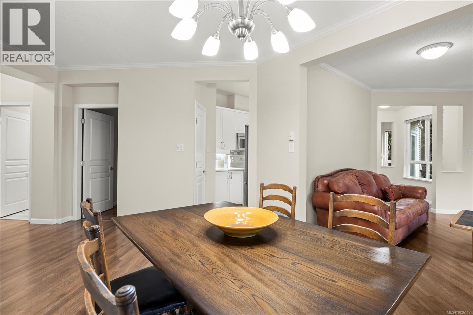 101 5625 Edgewater Lane, Nanaimo