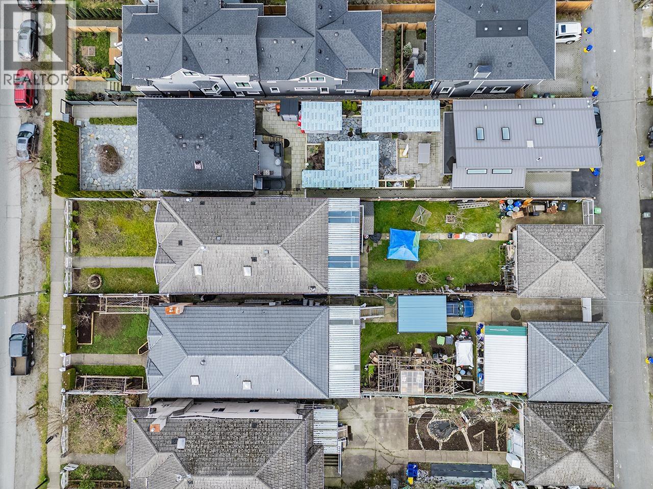 5892 TYNE STREET - Photo 5 of 31, Vancouver, British Columbia