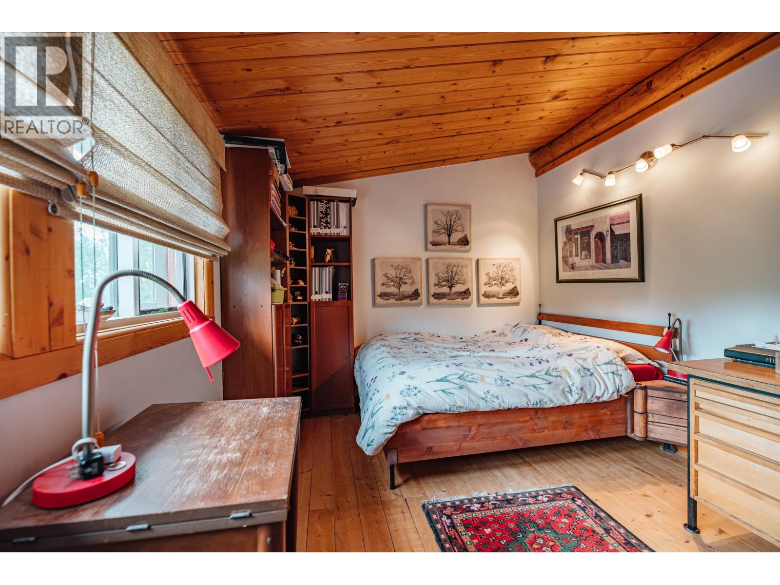 6661 BISS ROAD, Forest Grove