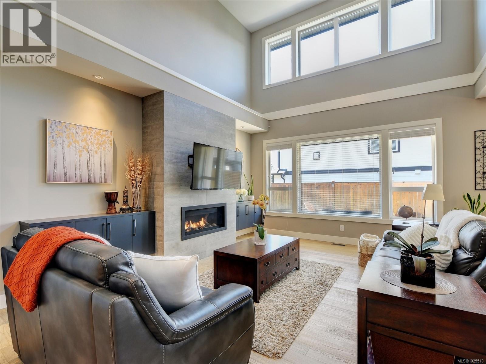 1027 Deltana Ave, Langford