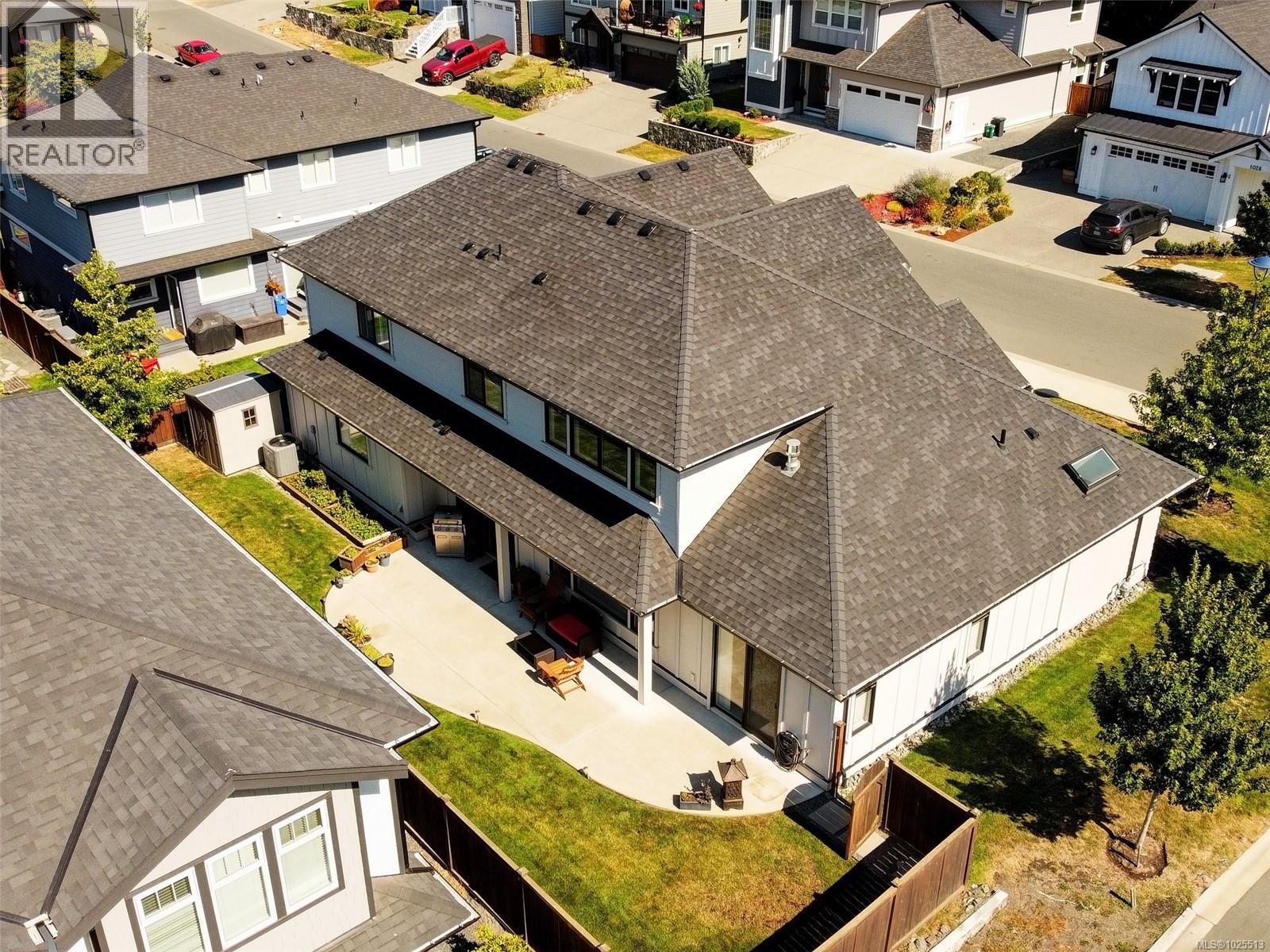 1027 Deltana Ave, Langford