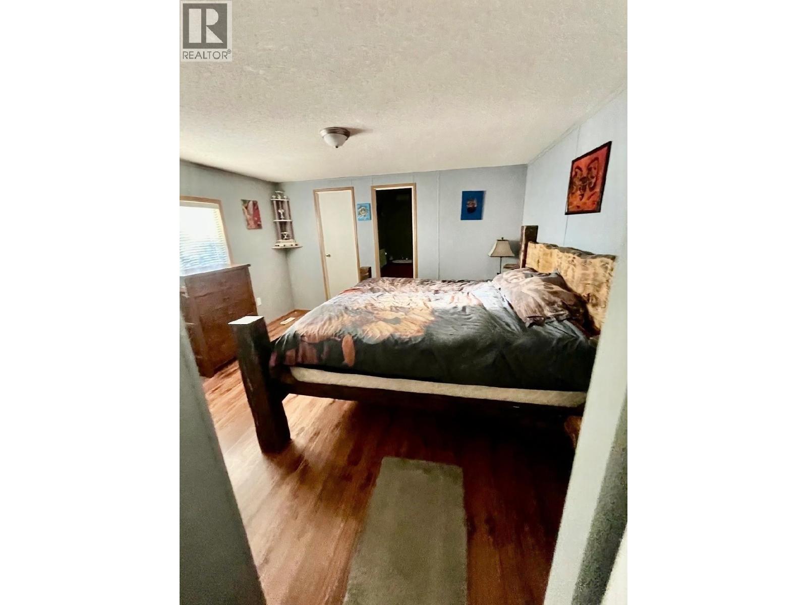 10264 98 STREET, Taylor