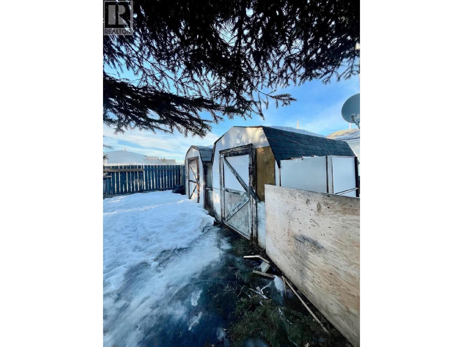 10264 98 STREET, Taylor