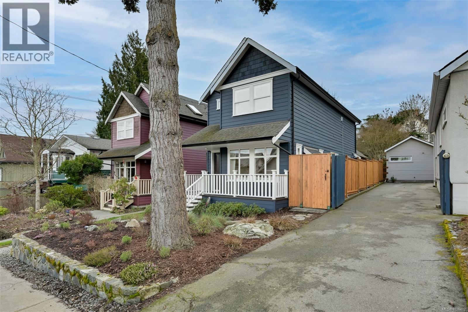  1317 Balmoral Road, Victoria