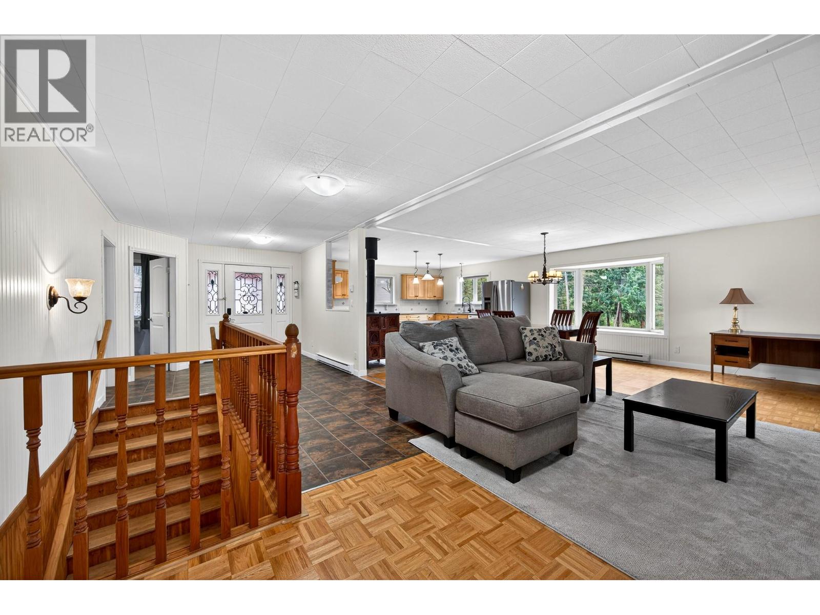4587 MARTIN CREEK Road - 7