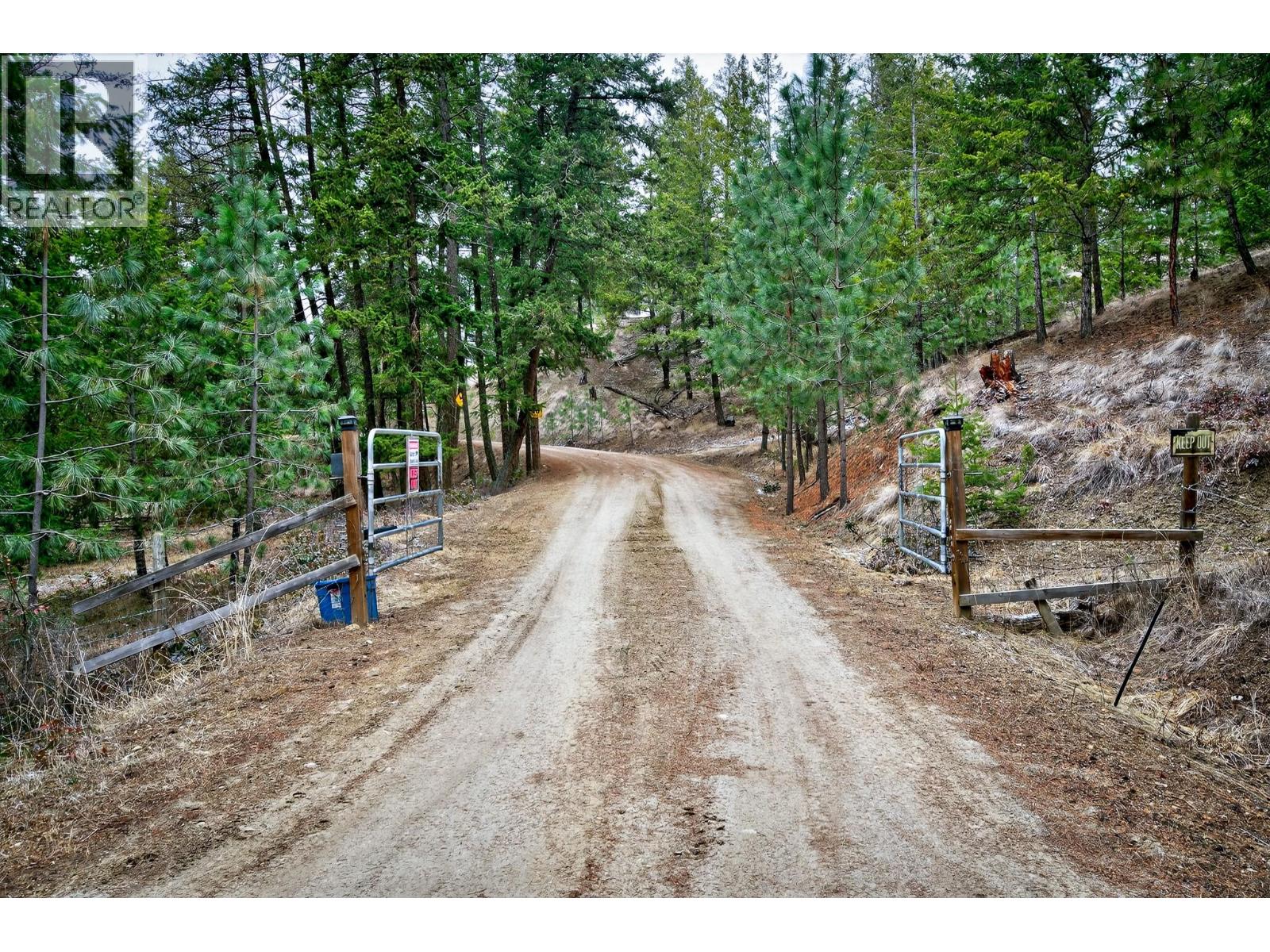 4587 MARTIN CREEK Road, Pritchard