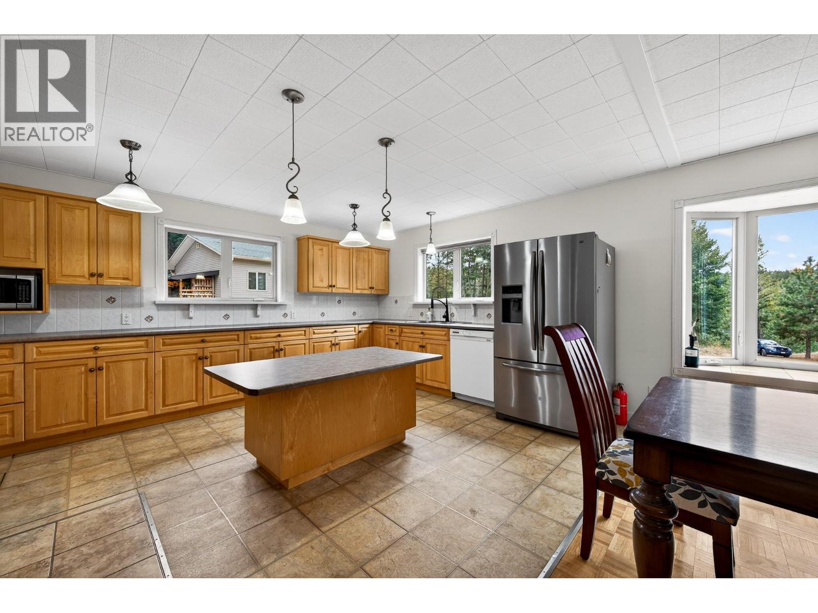 4587 MARTIN CREEK Road - 10