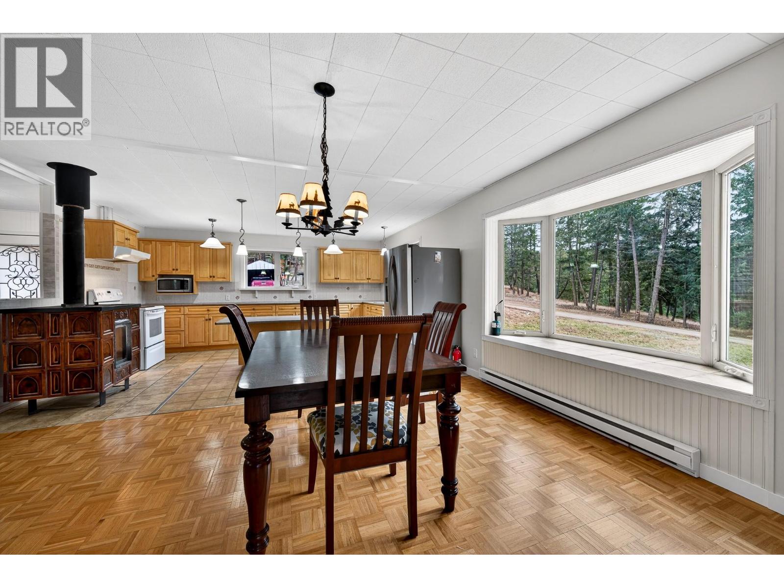 4587 MARTIN CREEK Road, Pritchard