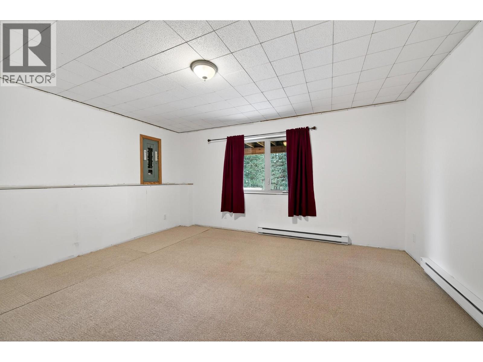 4587 MARTIN CREEK Road - 29