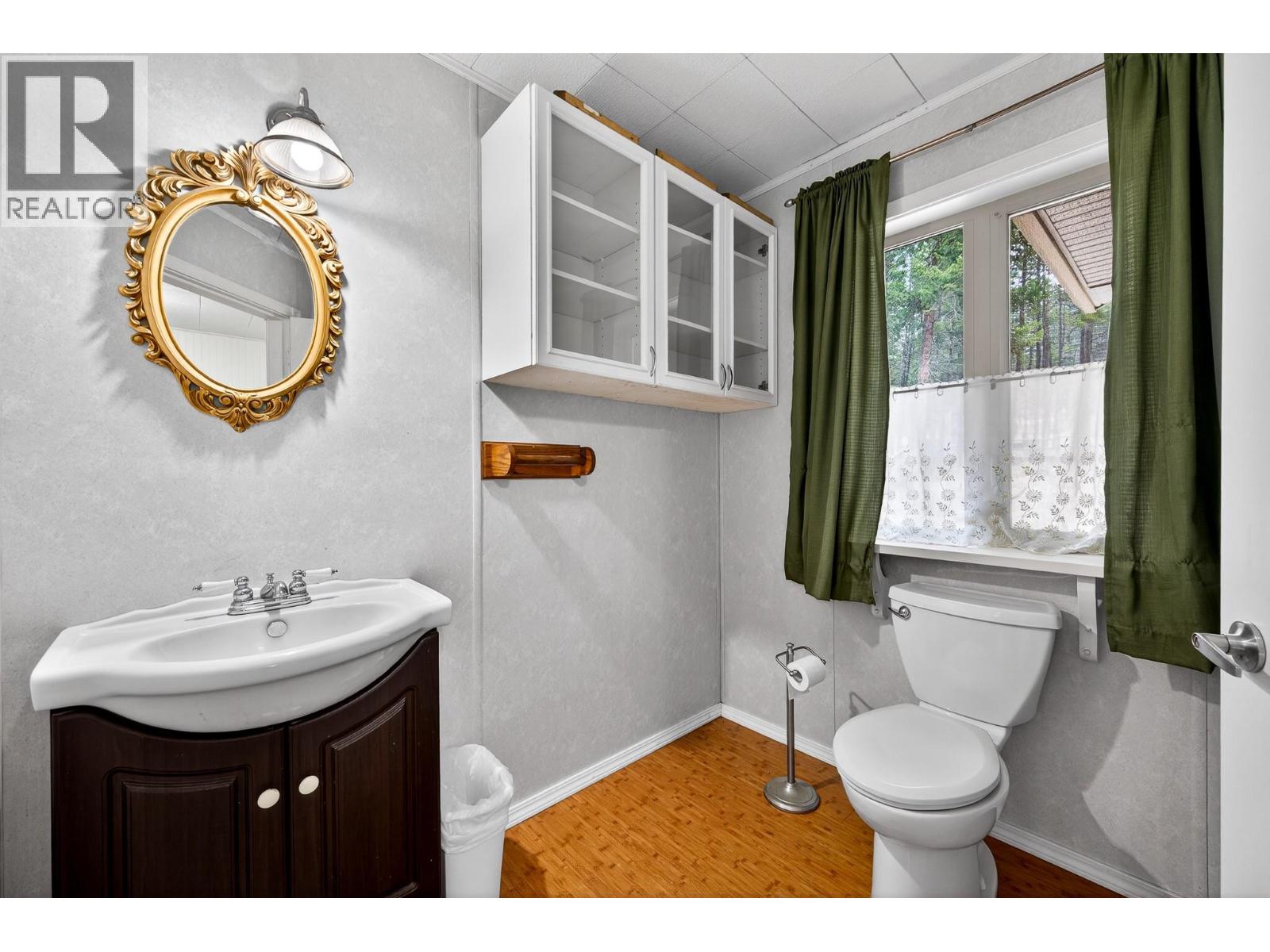 4587 MARTIN CREEK Road, Pritchard