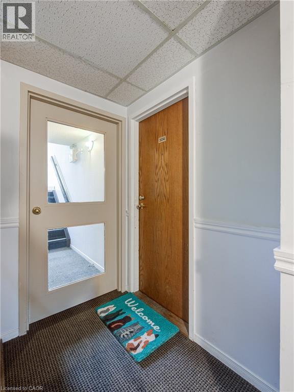 50 CAMPBELL Court Unit# 304, Stratford, Ontario, N5A7T6 — Photo 23