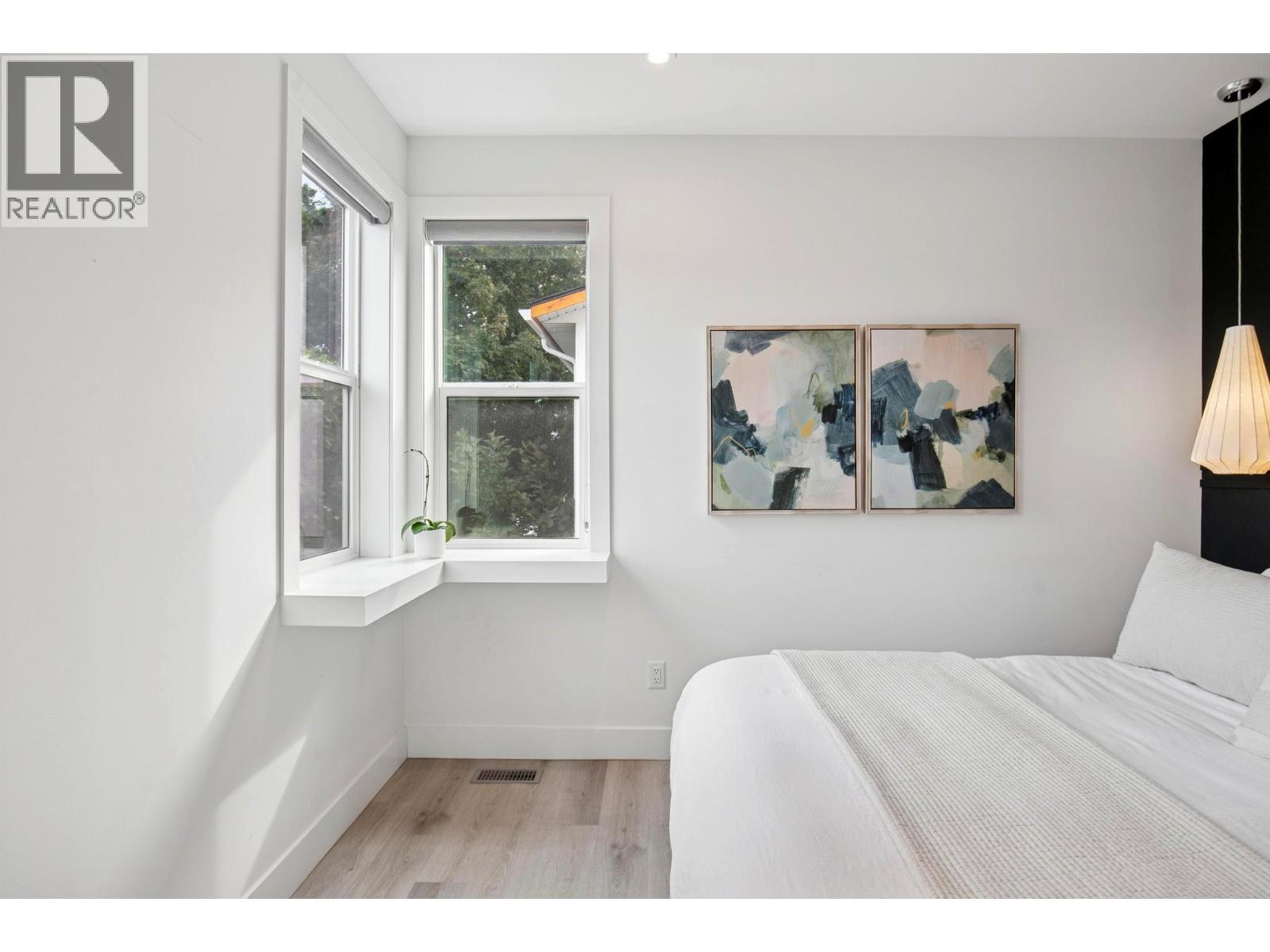  966 Fuller Avenue, Kelowna