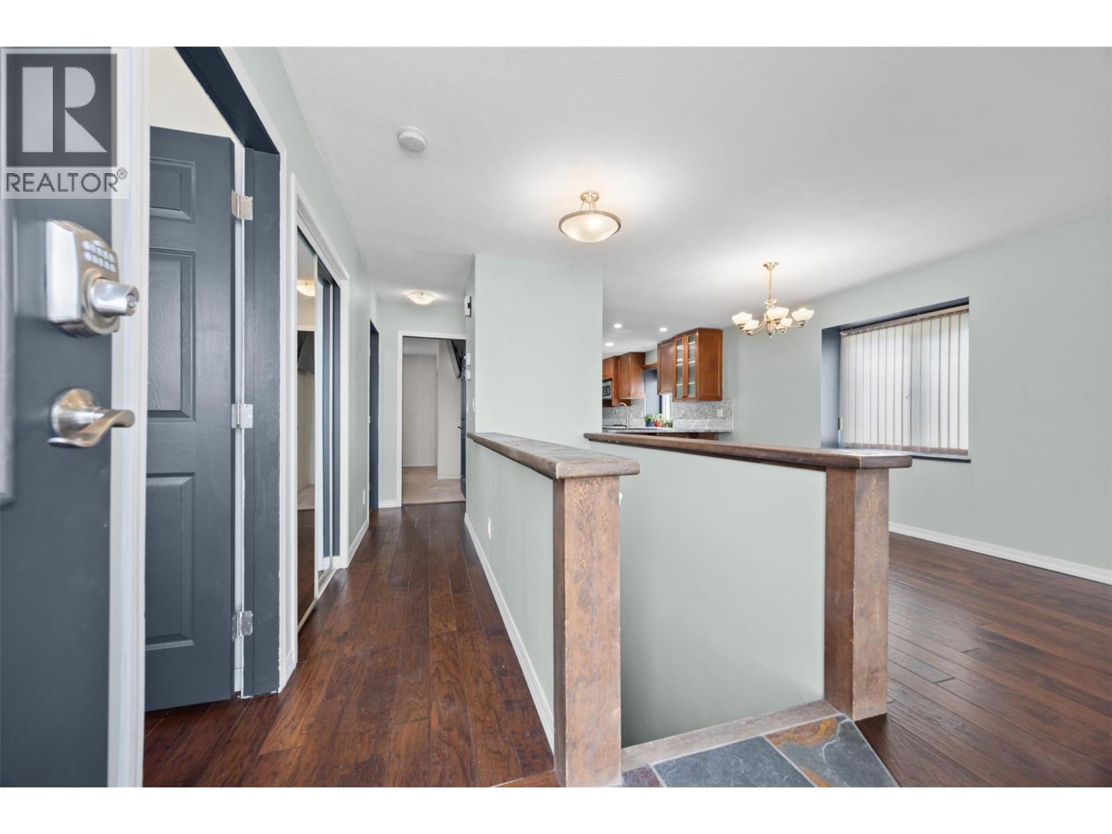 #8 6400 Spencer Road - 4