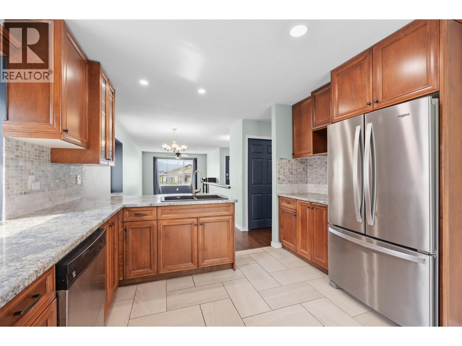 8 6400 Spencer Road, Kelowna