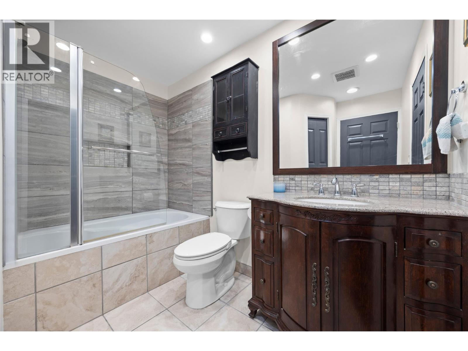 8 6400 Spencer Road, Kelowna