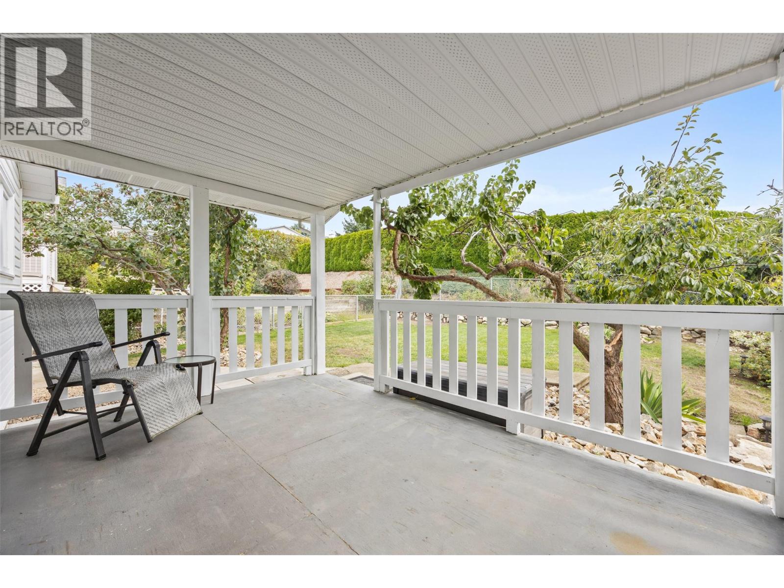 8 6400 Spencer Road, Kelowna