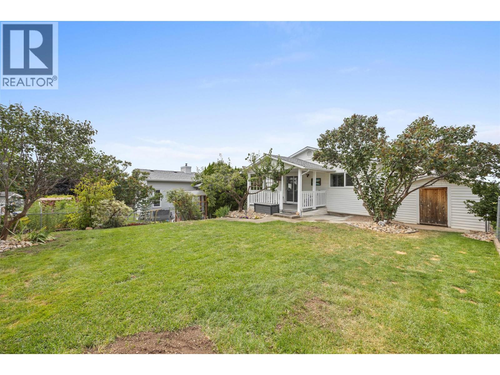 8 6400 Spencer Road, Kelowna