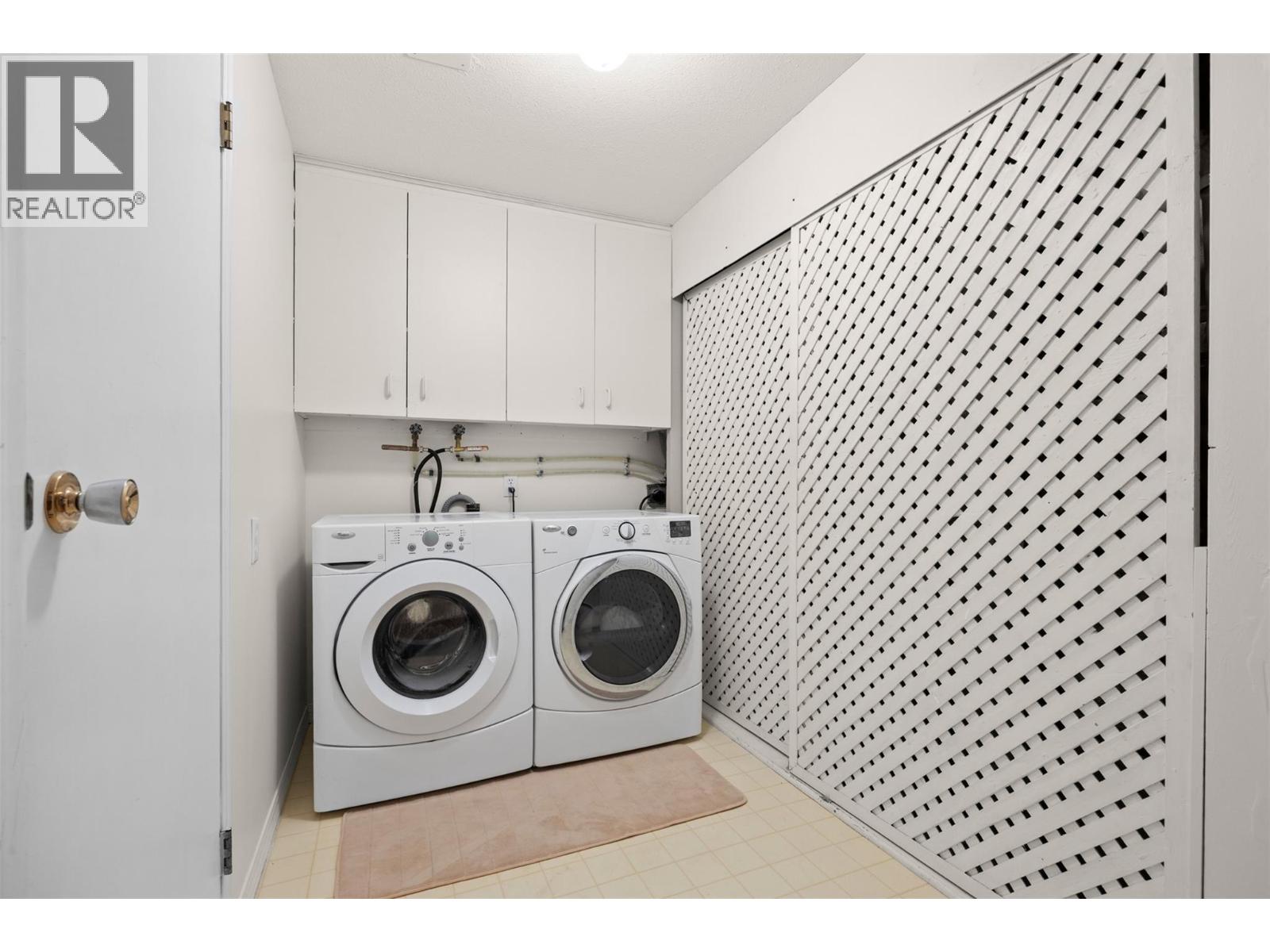 #8 6400 Spencer Road - 24