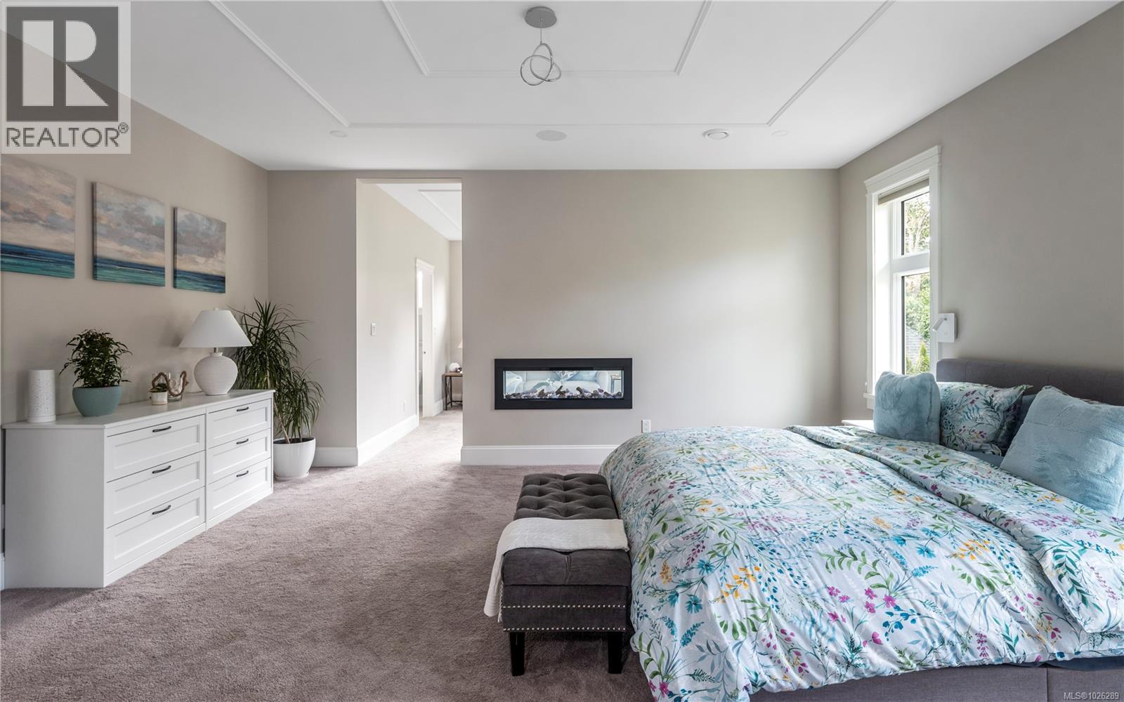 3350 Weald Rd, Oak Bay