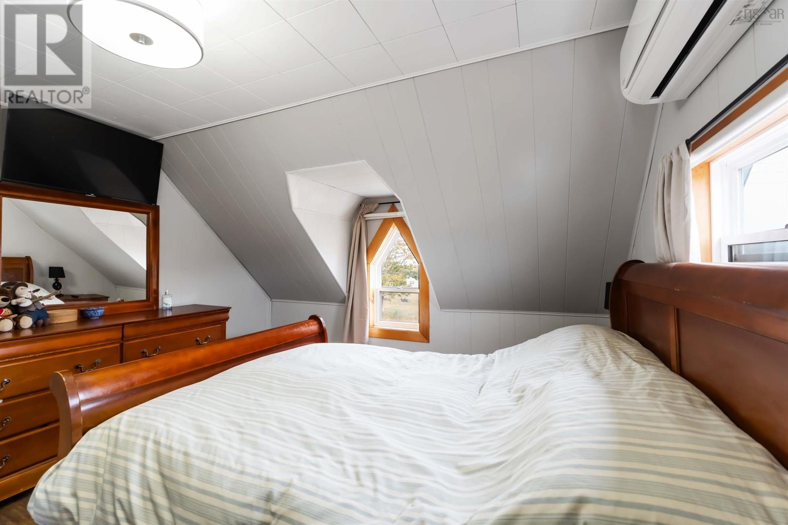 Property 30 of 49 of 31 Overcove Road