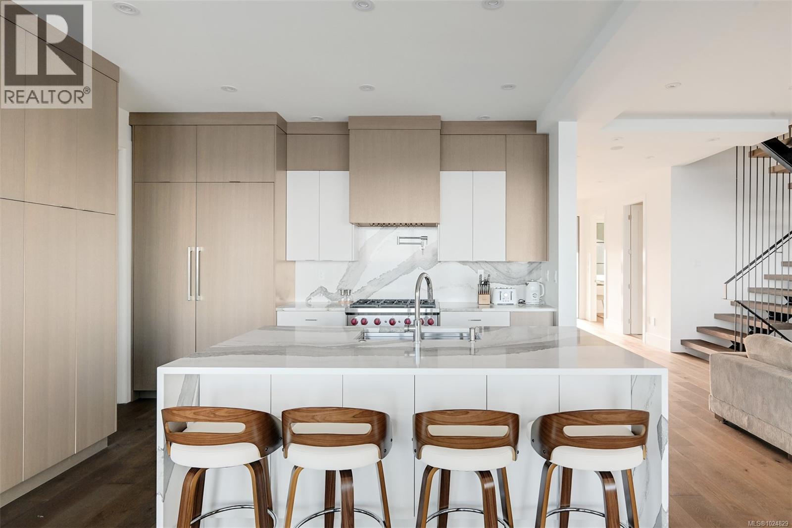  4599 Cordova Bay Road, Saanich