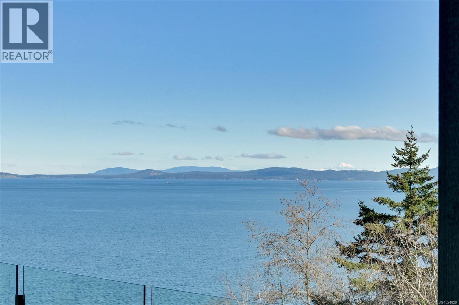  4599 Cordova Bay Road, Saanich