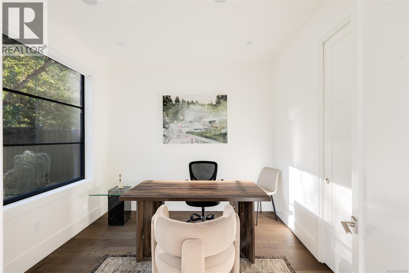 4599 Cordova Bay Rd - 65