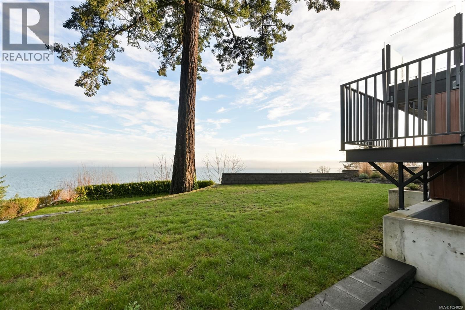 4599 Cordova Bay Rd - 80
