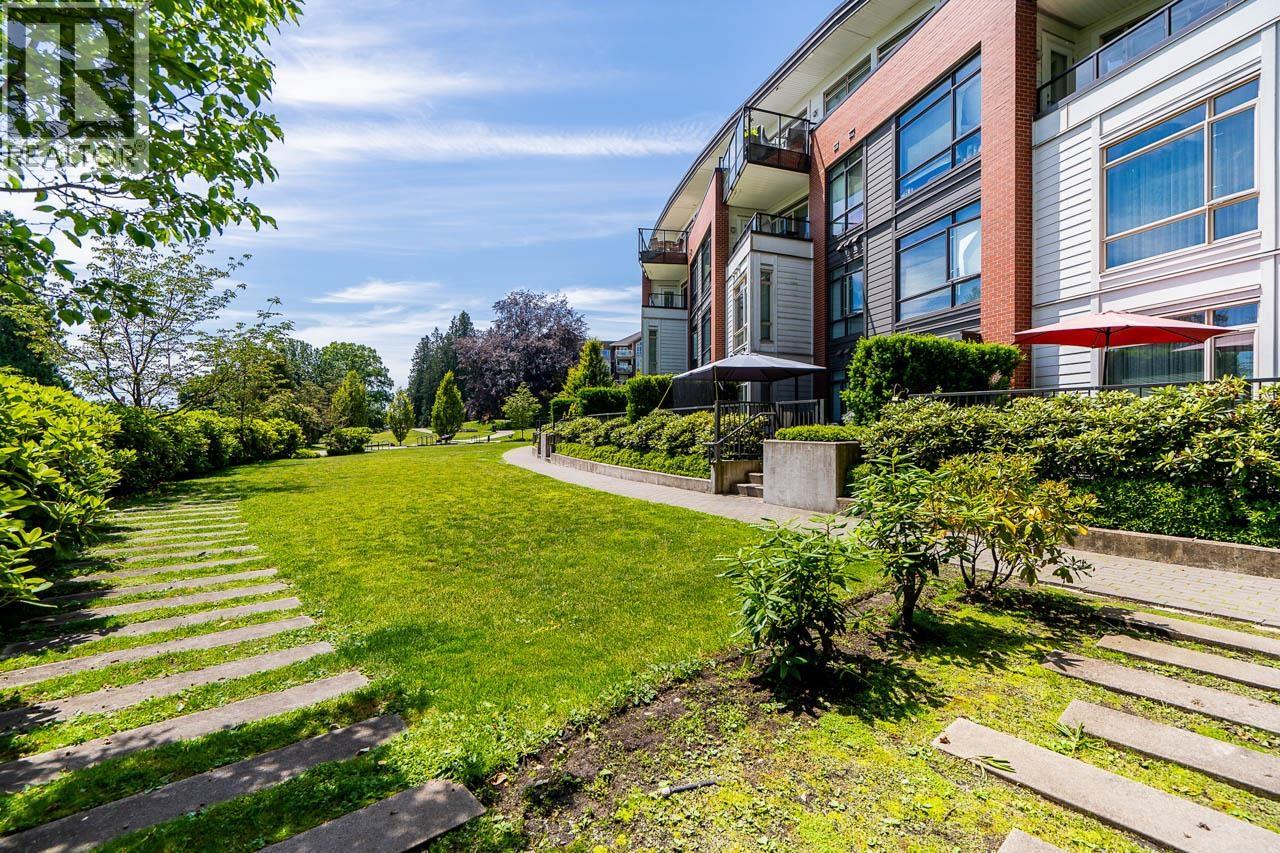 319 22 E ROYAL AVENUE, New Westminster